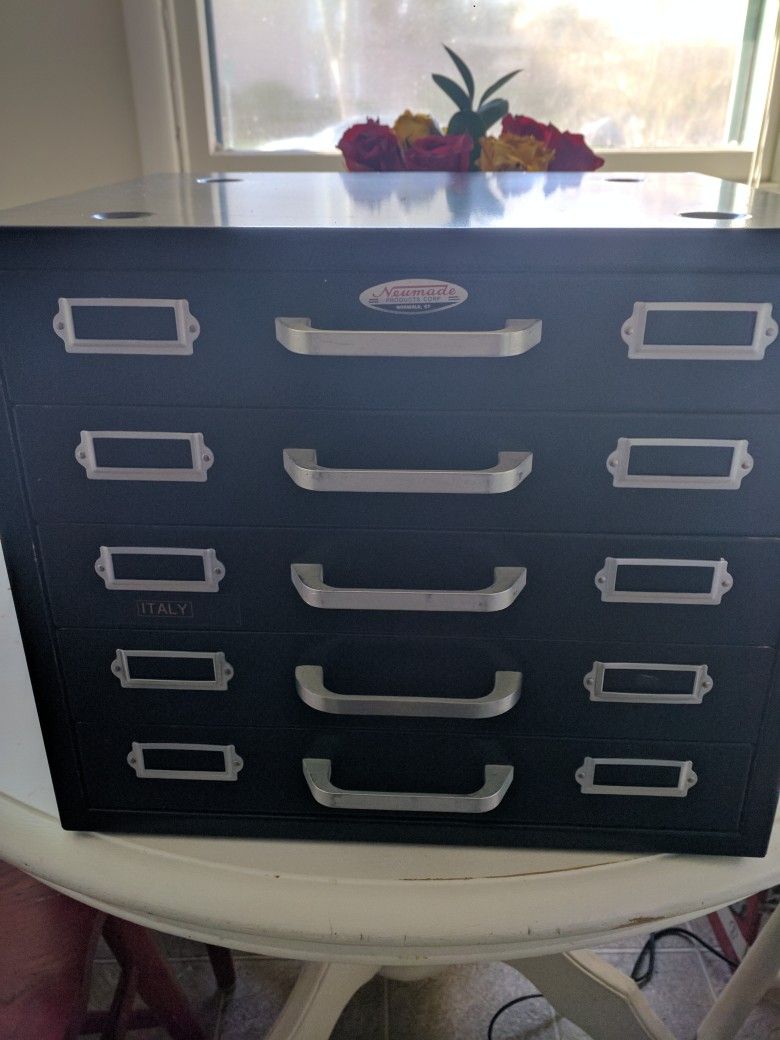 Neumade Slide Storage Cabinet 5 Drawers