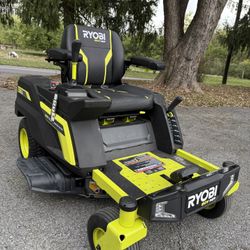 80V HP Brushless 30 in. Battery Electric Cordless Zero Turn Riding Mower with (2) 80V 10 Ah Batteries and Charger