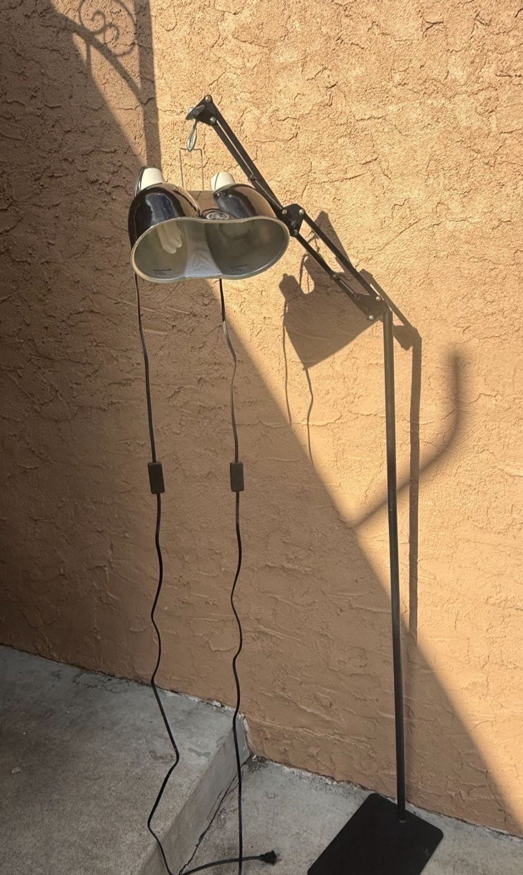 Reptile Lamp & Tall Flexible Stand 