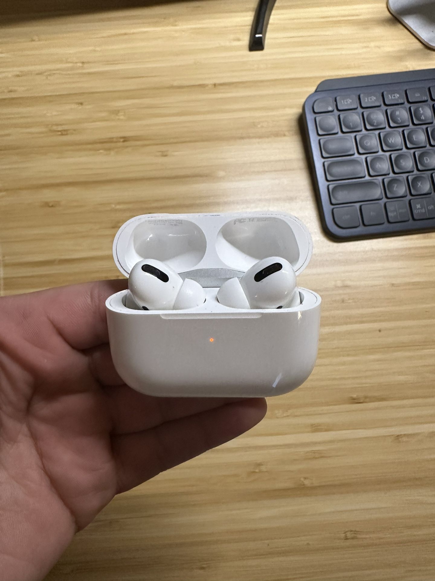 AirPods Pro 