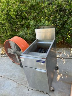 Cooking fryer