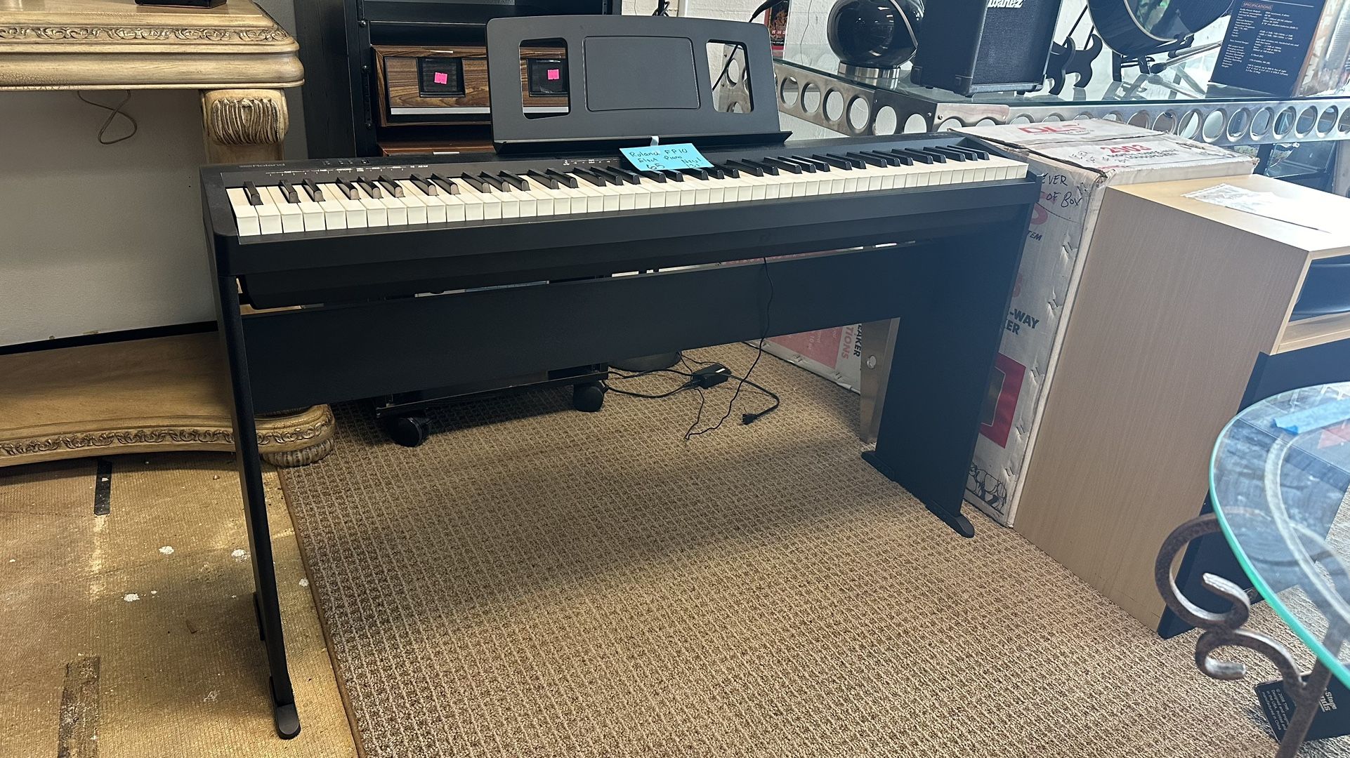 Roland FPIU Piano