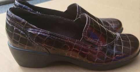 Womens Clarks Shoes Size 7(OCALA PICK UP‼️)