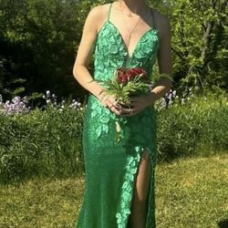 Green Shimmering Gown