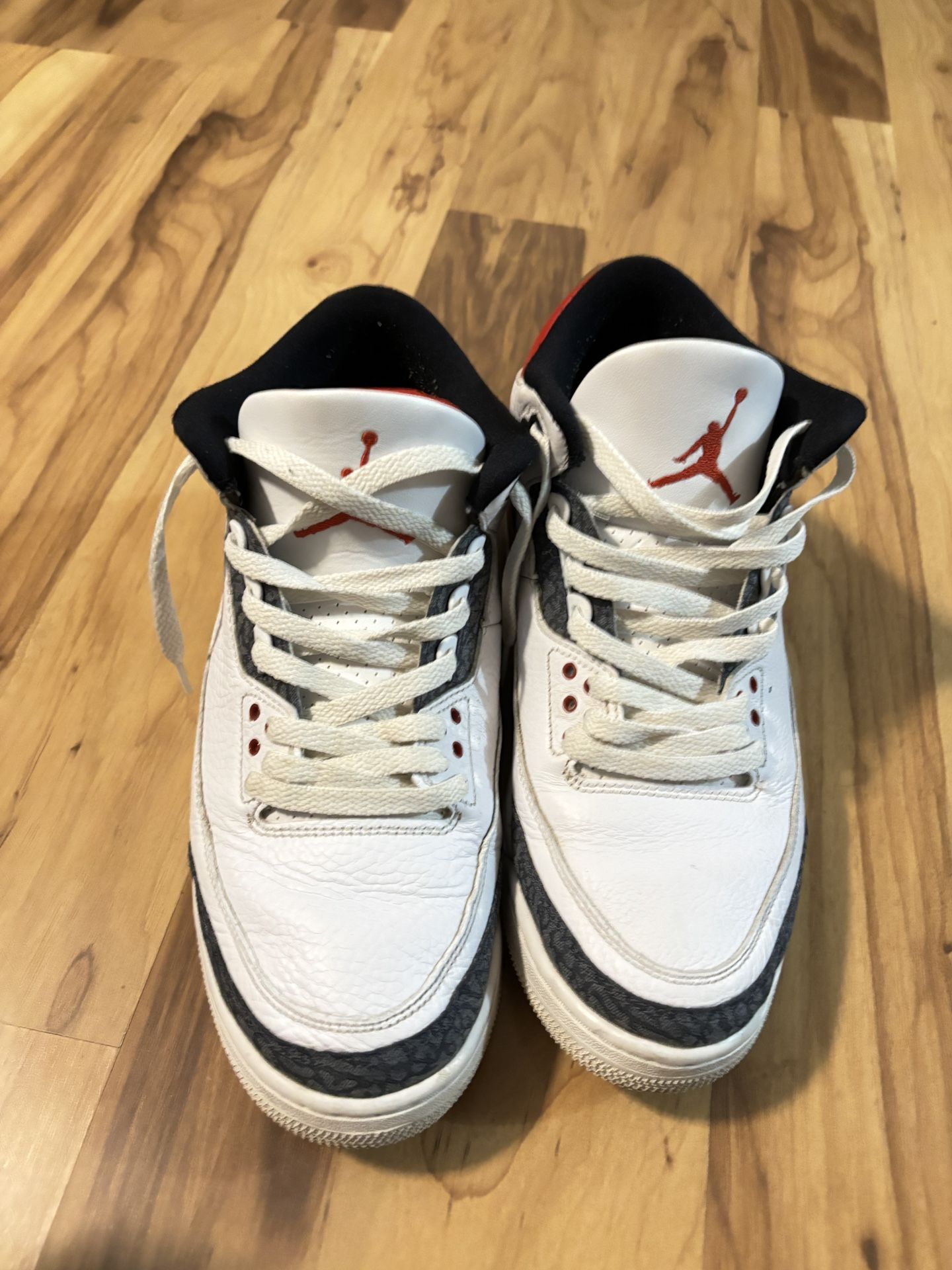 Jordan 3s