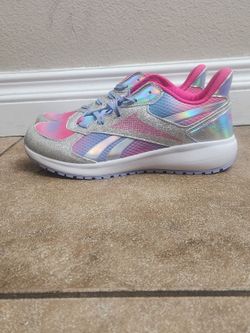 Women's reebok tennis shoes