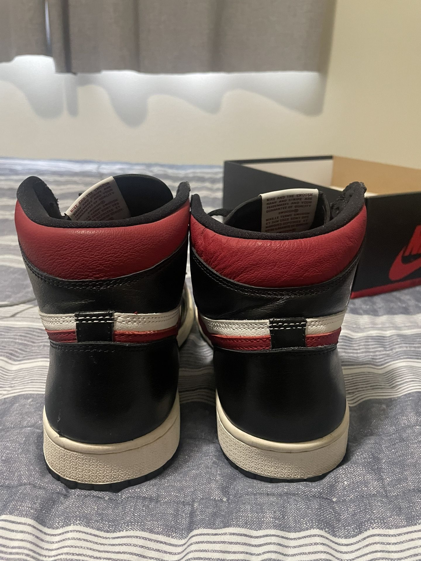 Jordan 1 Black gym Red