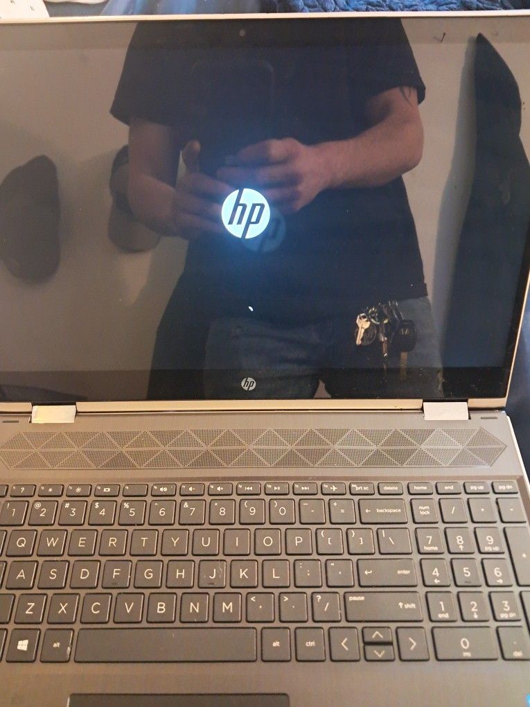 HP Pavilion 16 Pro