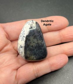 Dendritic Agate Polished Stone from Madagascar 32.8g