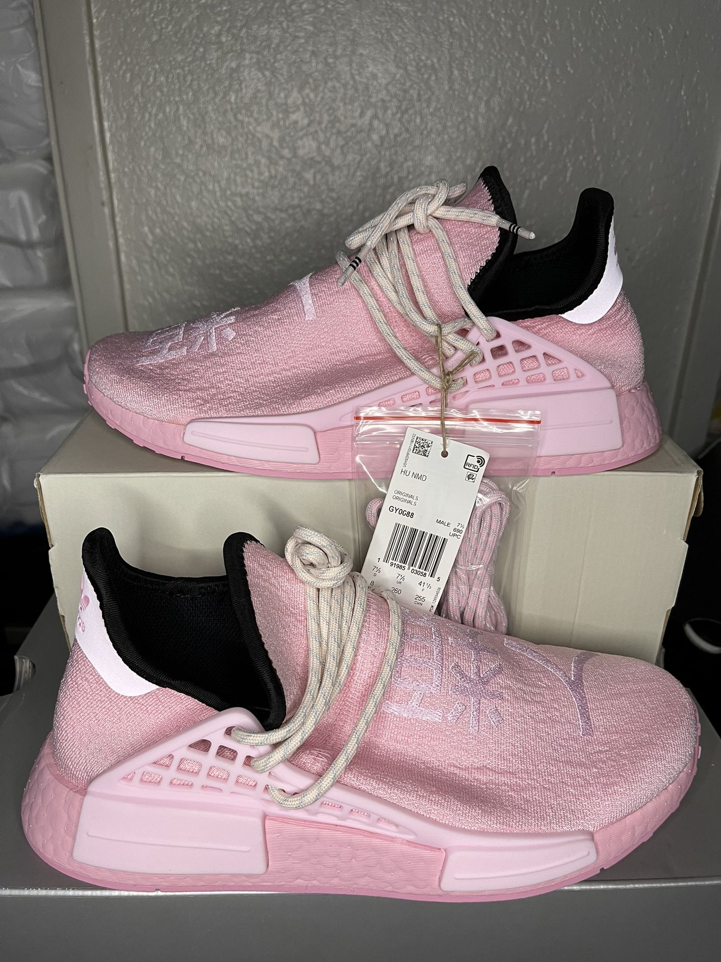 Adidas NMD Hu Pharrell Pink