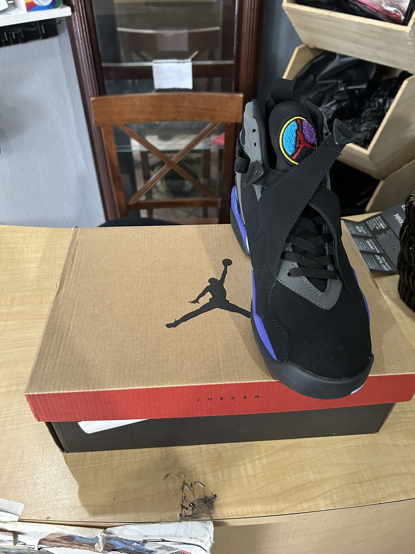 Air Jordan 8 Retro 'Aqua' 2025