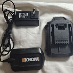 WORX 20V MAX (POWER SHARE) BATTERY CHARGER & BATTERY