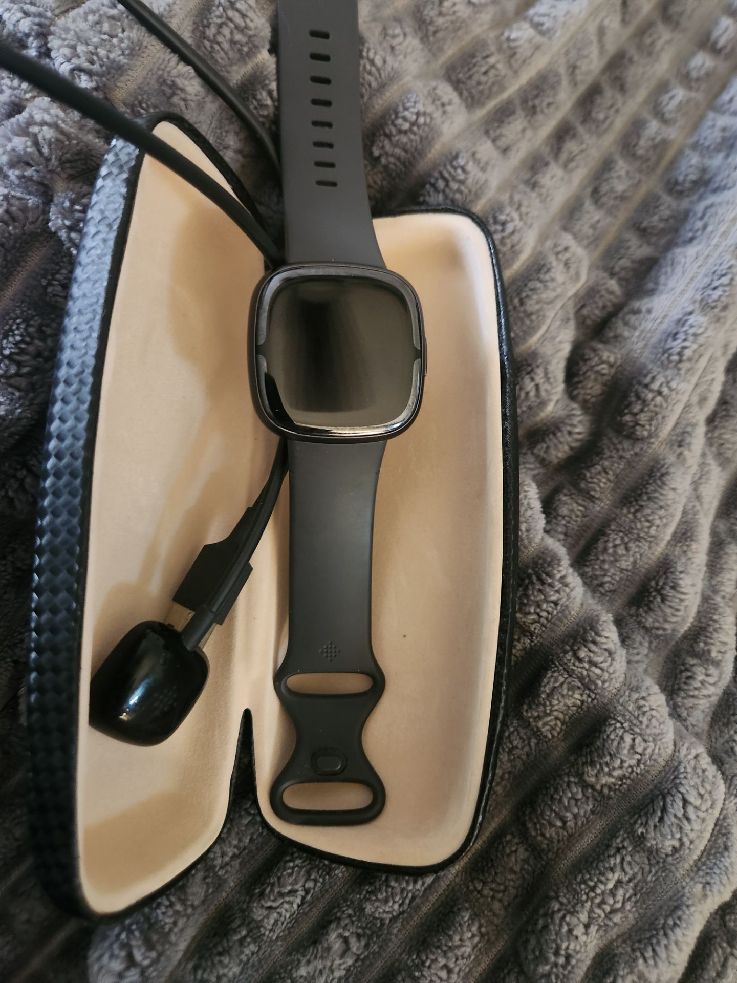 Fitbit Versa 4