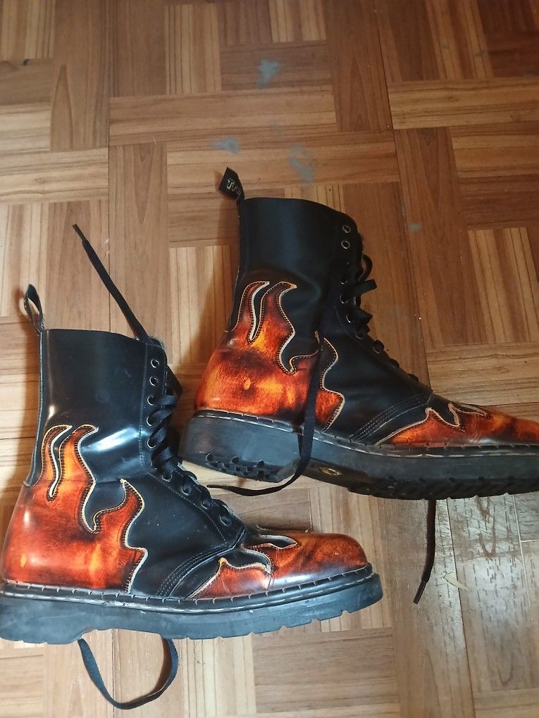 Tredair Flame Boots