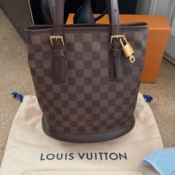 Louis Vuitton Marais Bucket Bag Damier 