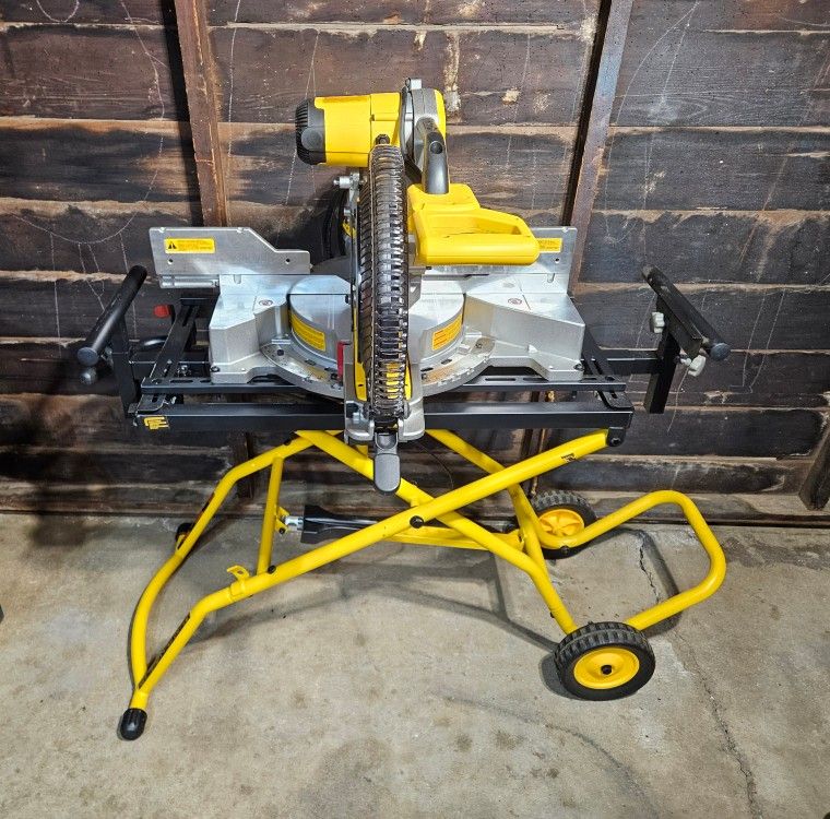 DEWALT
15 Amp Corded 12 in. Double Bevel Sliding Compound Miter Saw and 32-1/2 in. x 60 in. Rolling Miter Saw Stand