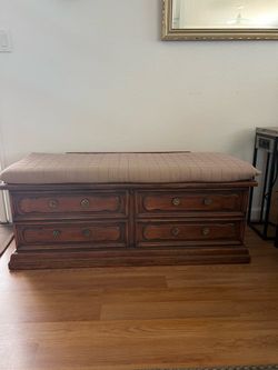 Chest marca Lane en perfectas condiciones