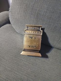 Vintage Solid Brass Heavy U.S.Mailbox Paperweight Excellent Condition