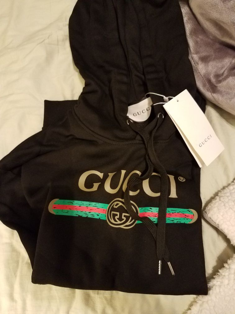 Gucci hoodie . Med