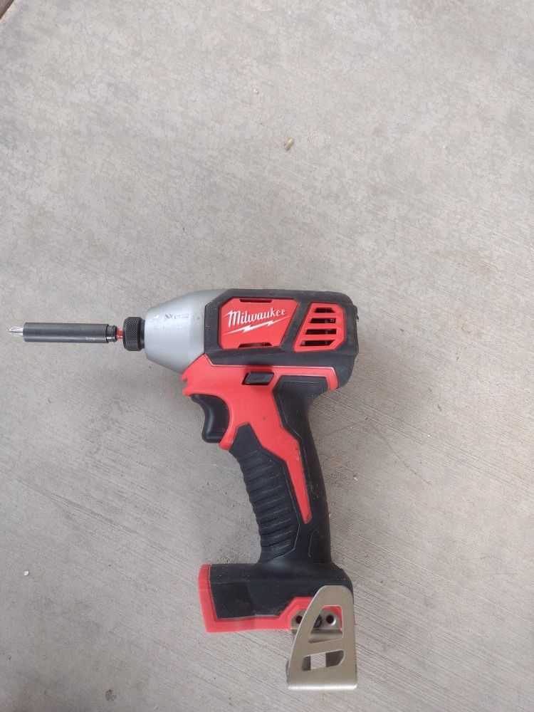 M18 Impact Drill