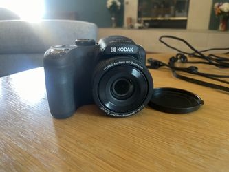 Kodak PIXPRO AZ255 Digital Camera