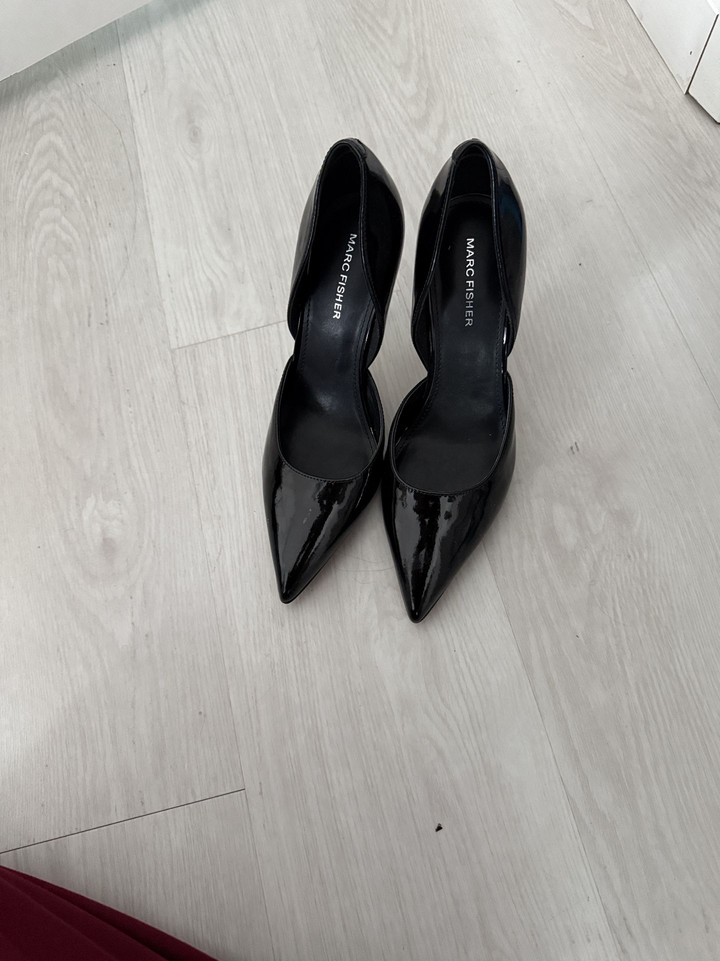 Marc Fisher Black Patent Heels – Size 7.5 (Great Condition)