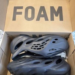 YEEZY Foam Runner Onyx