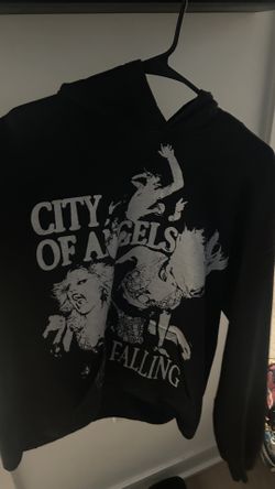 uvsailles cropped hoodie