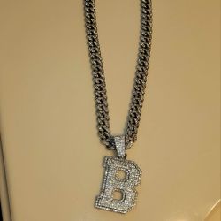 Cuban Chain With Pendant 