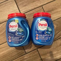 Detergent Persil 2 X $20