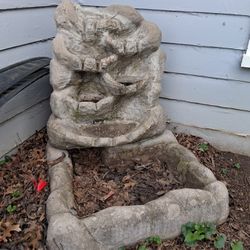 Cement Heavy Fountain 
