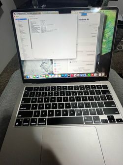Apple MacBook Air Laptop Silver 2022