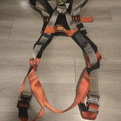 MADACO H-TB205K FULL BODY INDUSTRIAL SAFETY HARNESS SIZE U
