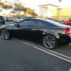 2009 Infiniti G37