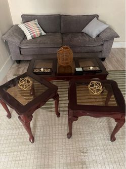 Table set Coffe and two end tables cherrywood new