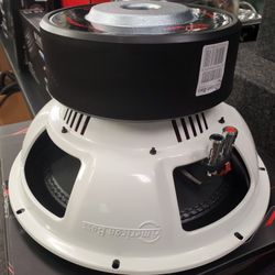 1600WTTS 800RMS EACH SUB BY AMERICAN BASS TITAN SERIES 