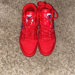 Champion Size 10.5 Men’s 