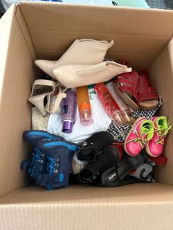 Caja de ropa 89pc