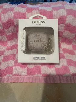 Guess AirPods 3 Case with Charm