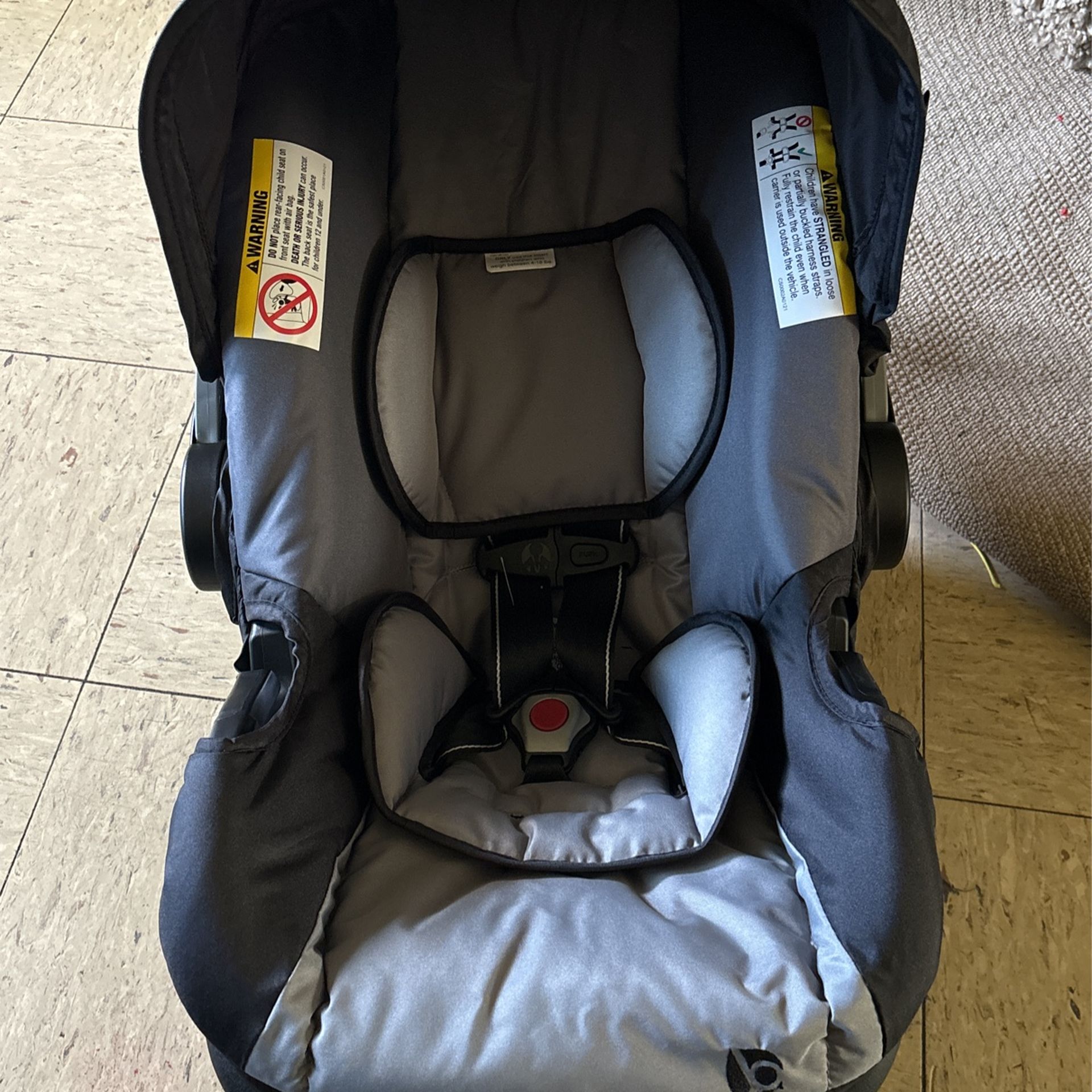 Babytrend  Infant Car Seat 