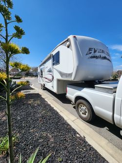 2006 Keystone Everest