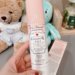 Too Faced Hangover 3-in-1 Replenishing Primer & Setting Spray/NWB