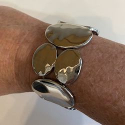 Expandable Silver-Colored Bracelet