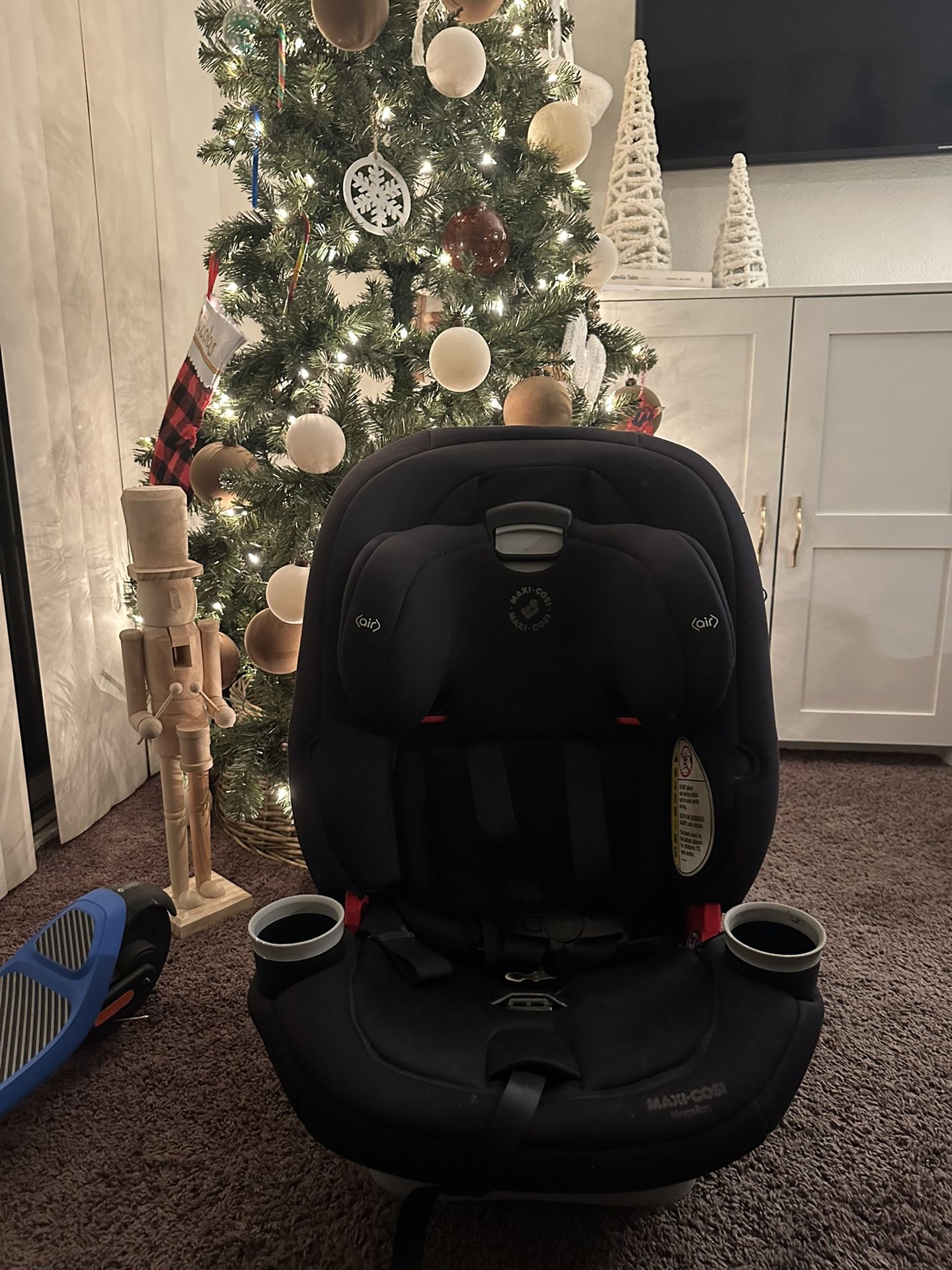 Maxi Cosi Adjustable Car Seat 