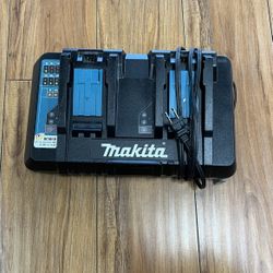 Makita Charger Only, DC18RD, In Good Condition 
