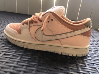 Nike Dunks Size 8 OG Box $100