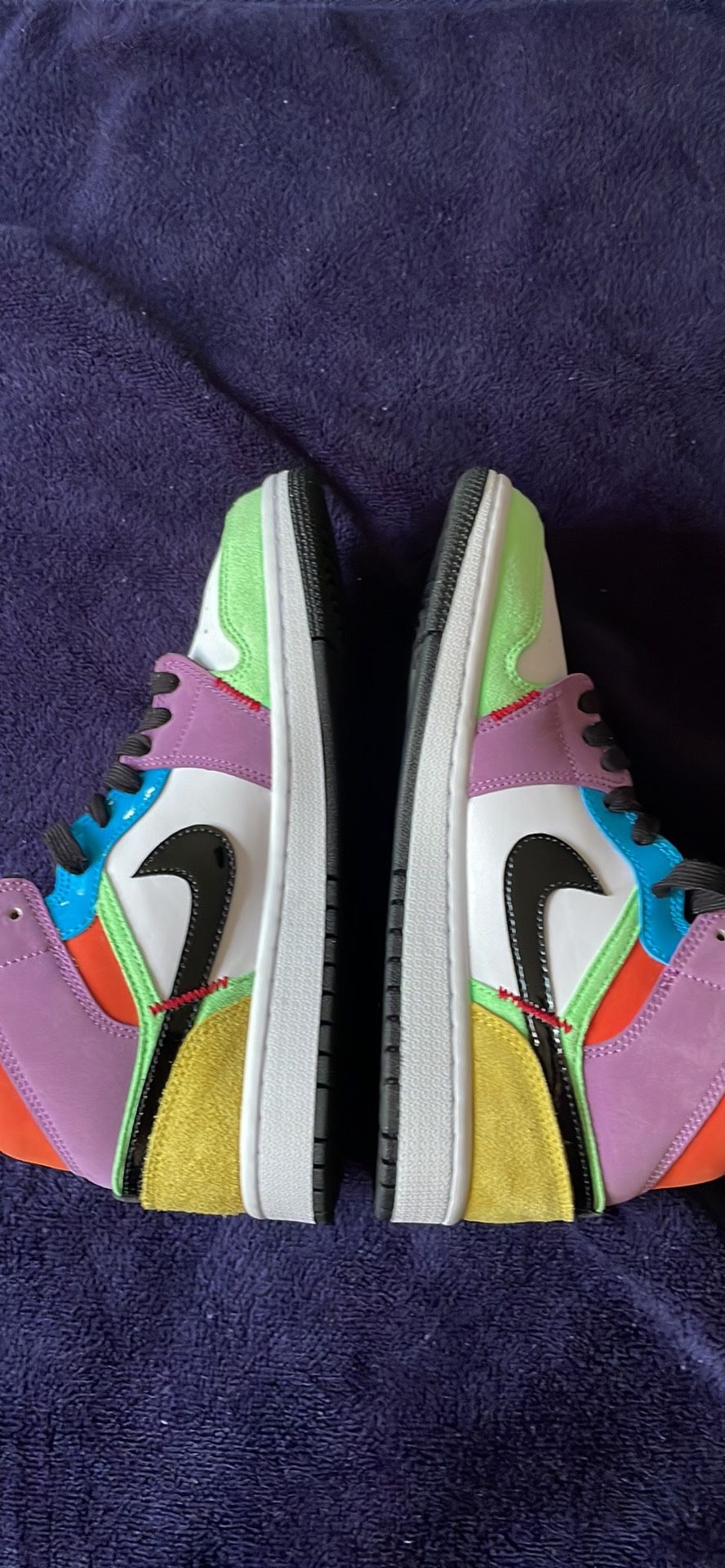 Air Jordan 1s Lightbuld
