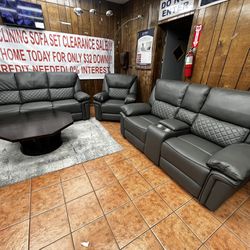 ONLY $1249!!! 3 Piece Set Recling Sofa Loveseat And Chair Brand New 
