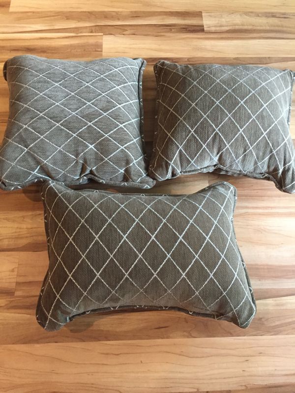 NEW Decorative Pillows For College Dorm For Sale In Venice FL OfferUp Cool College Decorative Pillows NEW Decorative Pillows For College Dorm For Sale In Venice FL OfferUp Cool College Decorative Pillows