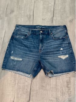 Old Navy women’s shorts size 14
